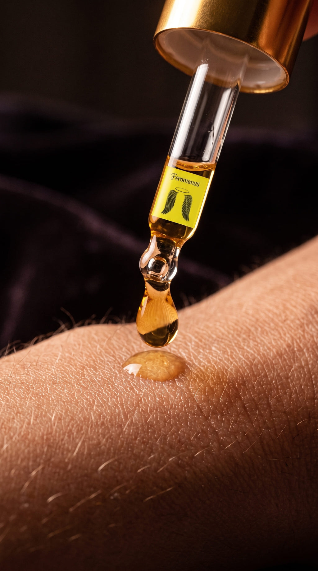 AURA MAGNÉTICA™| Aceite de Feromonas SolisGold